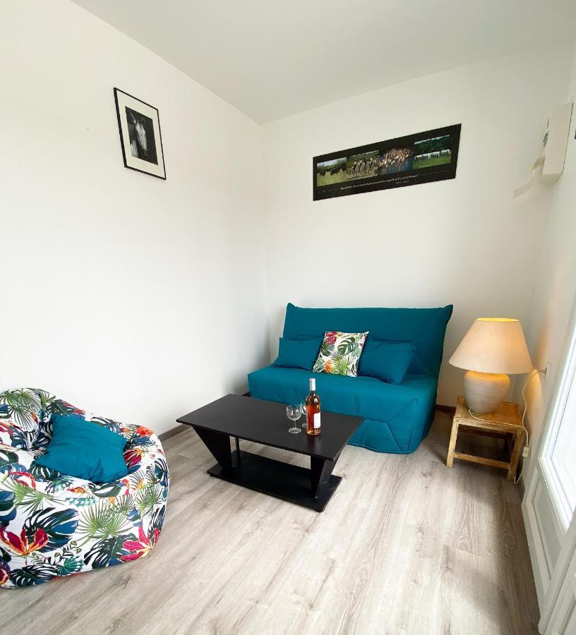 Auberge Des Plaines - Appart'Hotel Arles Esterno foto