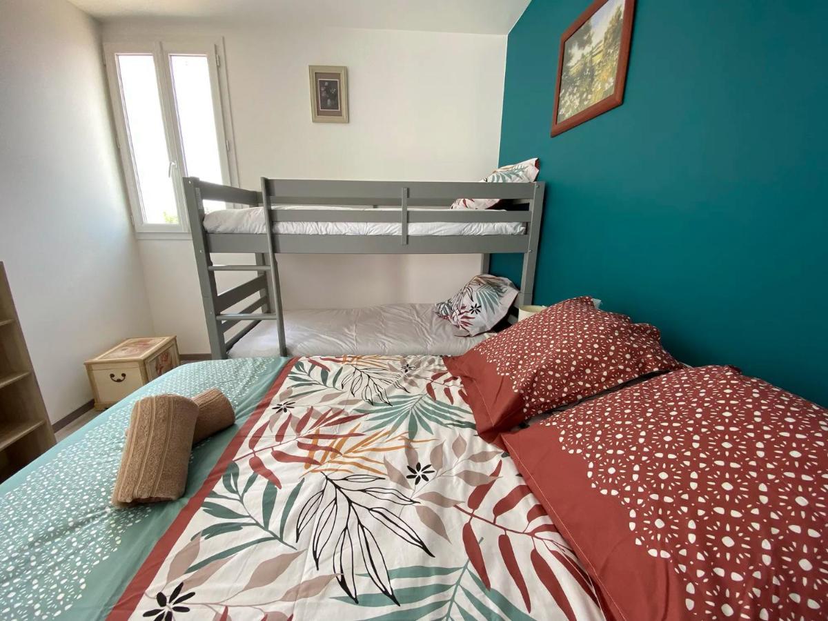 Auberge Des Plaines - Appart'Hotel Arles Esterno foto